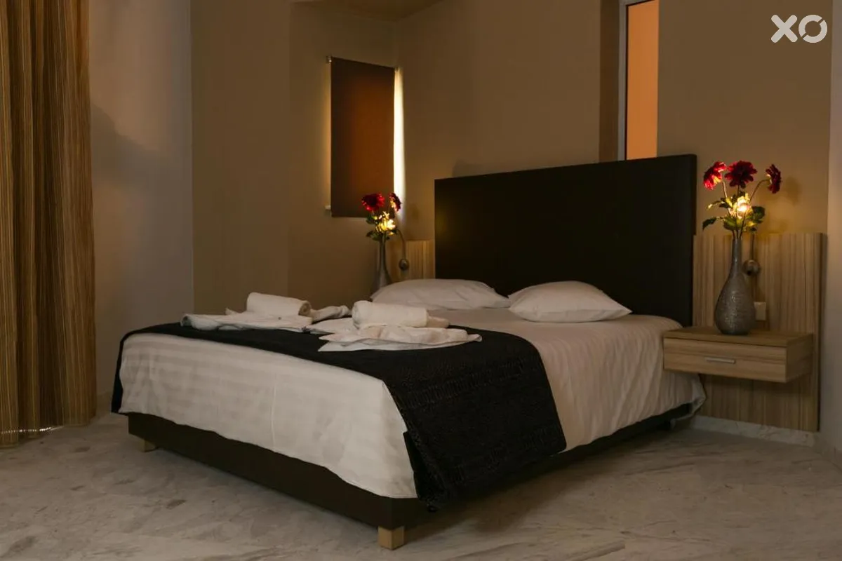Elotia Hotel