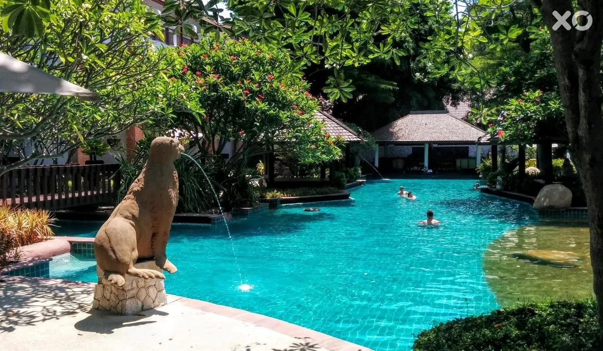 Woodlands Hotel & Resort