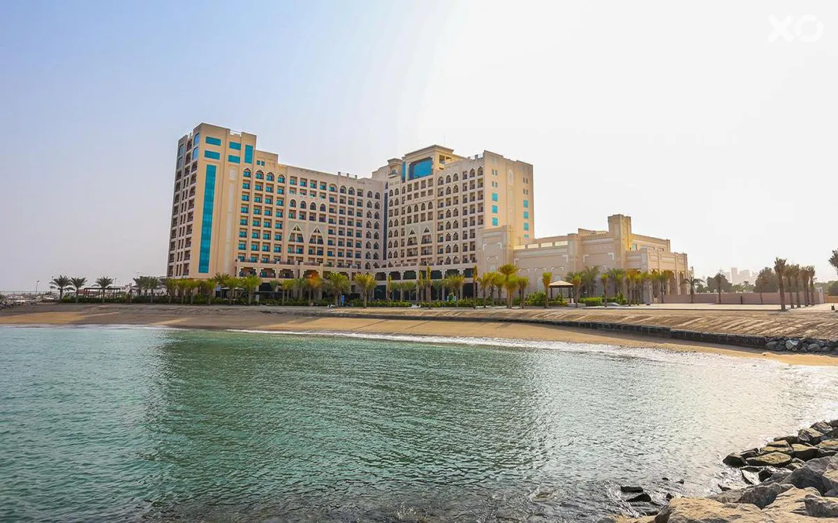 Al Bahar Hotel & Resort