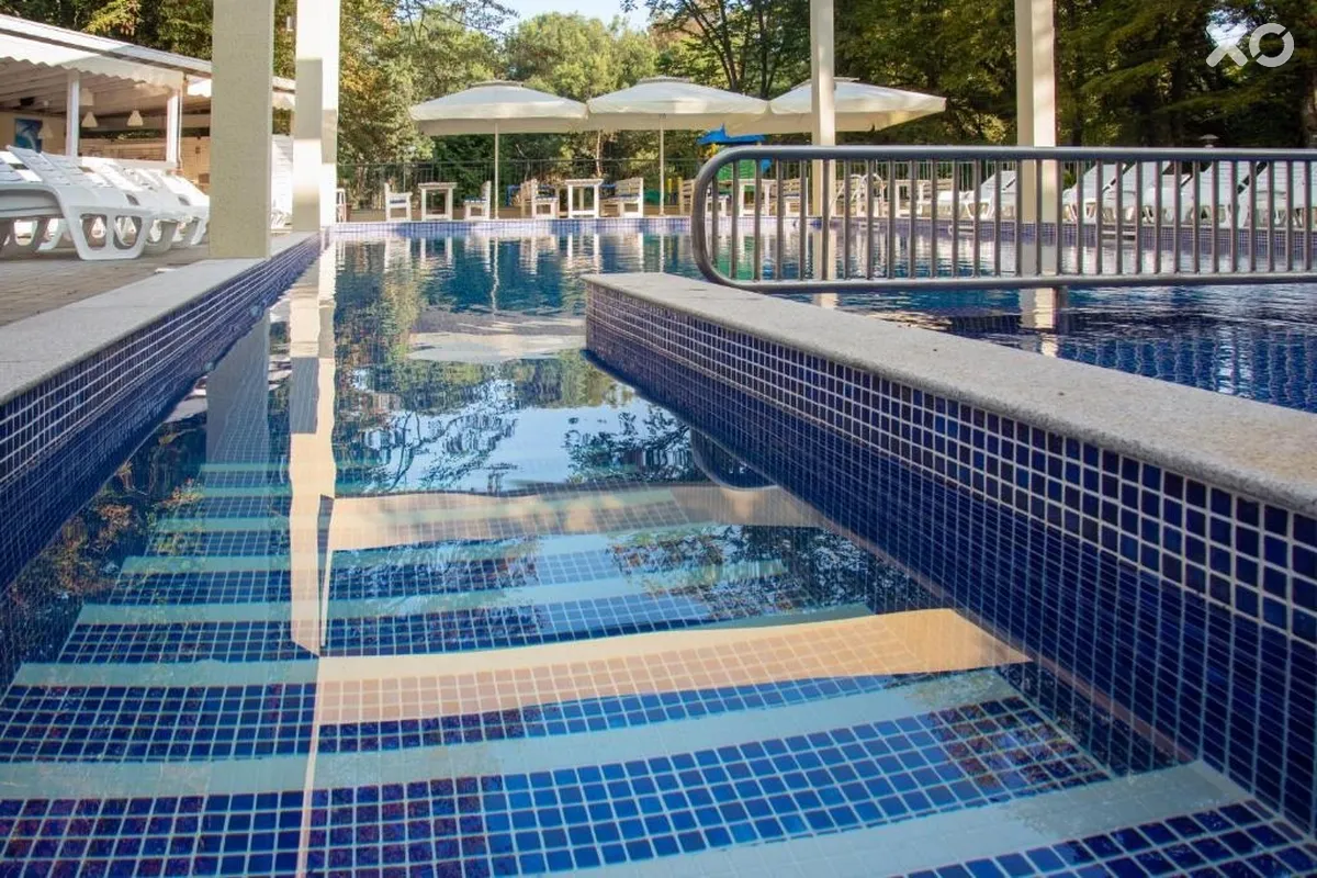Ariana Hotel Kiten