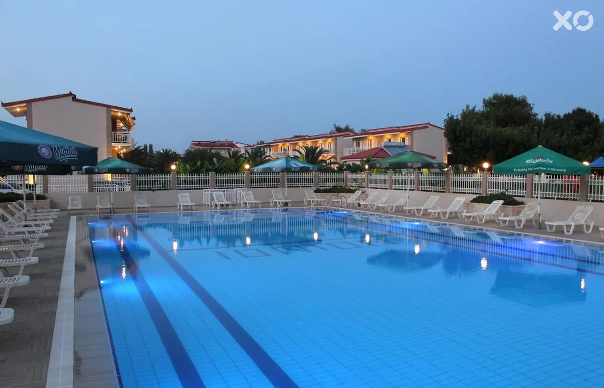 Ionion Beach Apartment Hotel