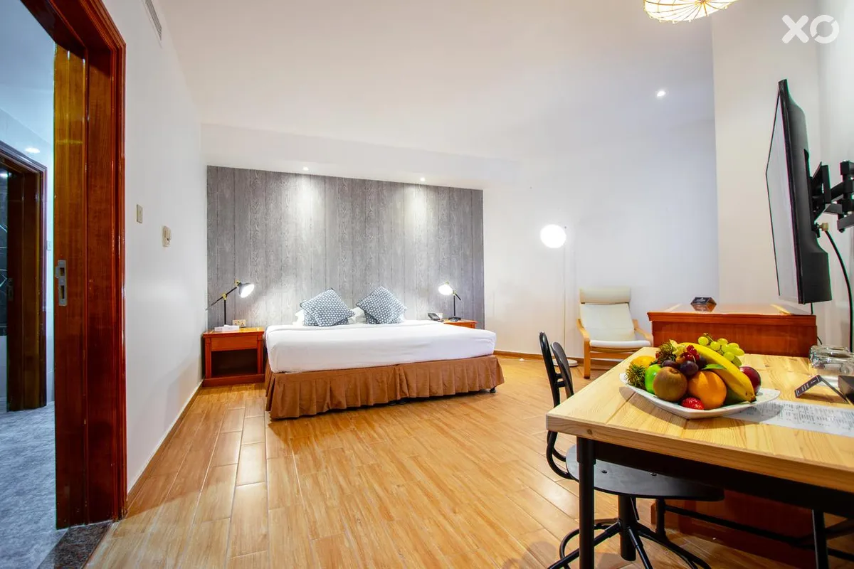 BM Beach Hotel