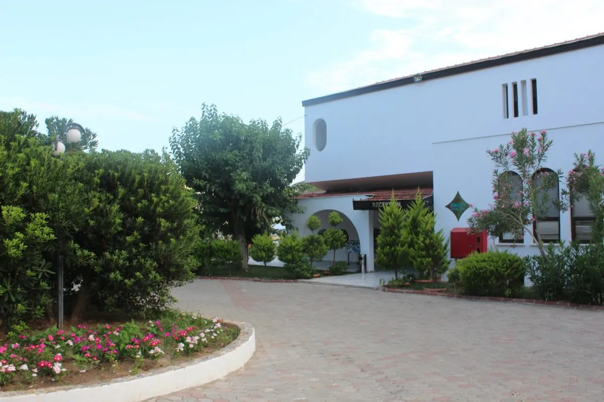 Dogan Paradise Beach Resort