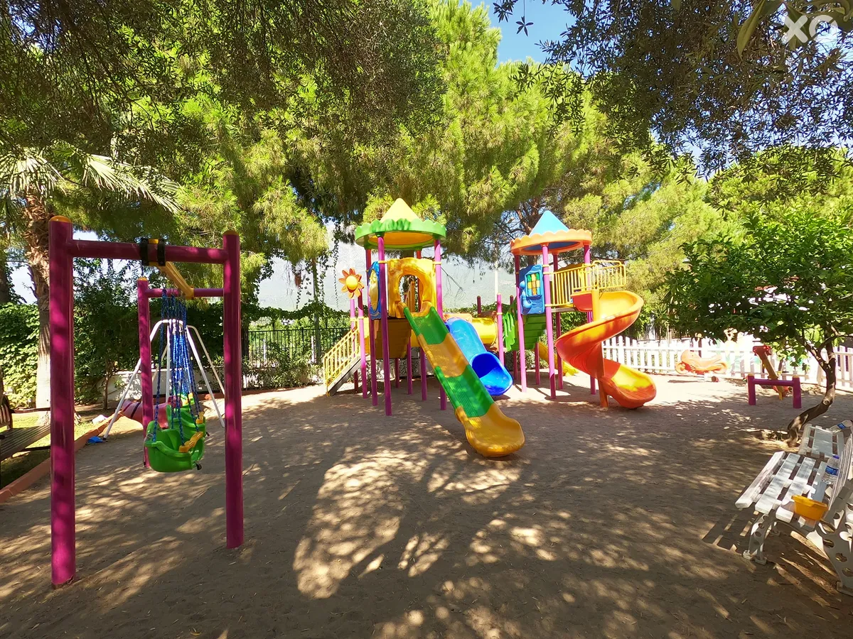 Pirate's Beach Club
