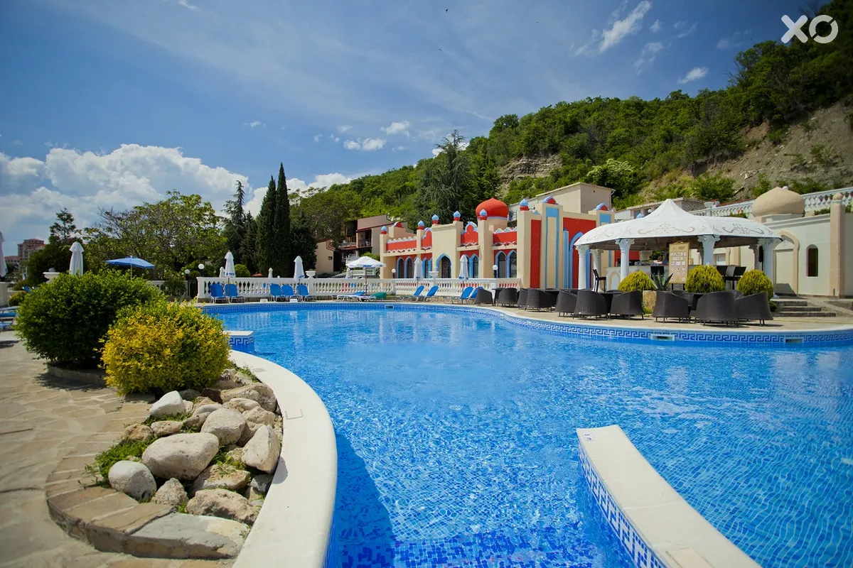 Royal Bay