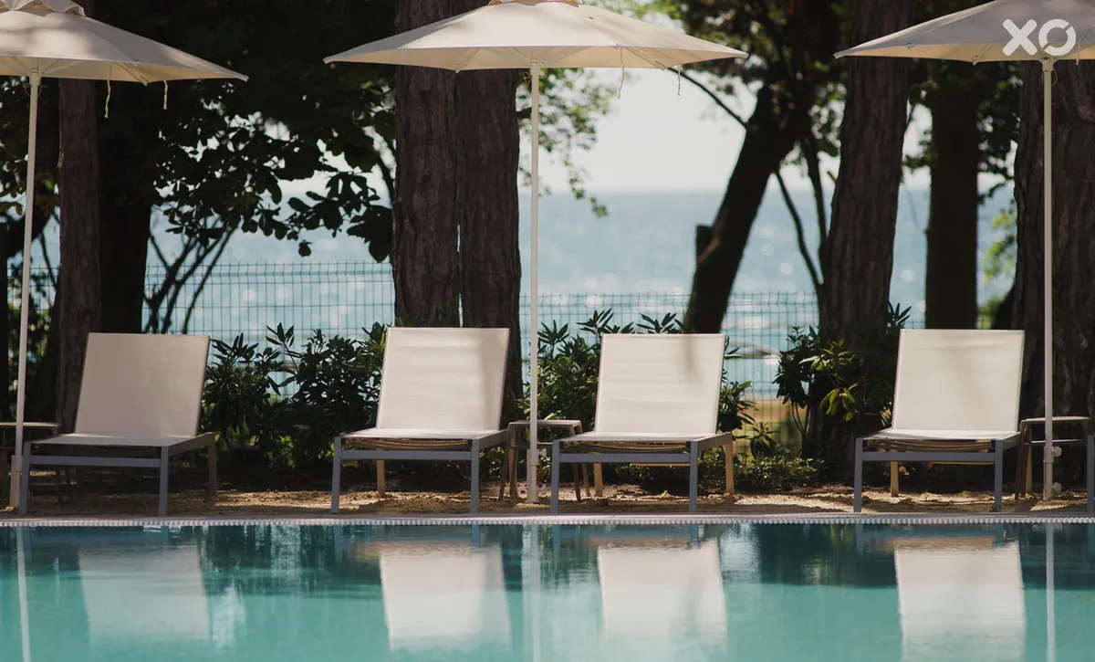 Astor Garden Hotel