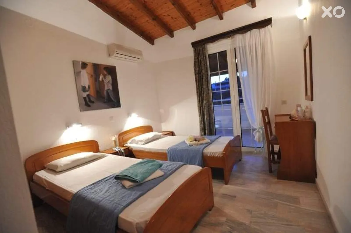 Saint Spiridon Hotel
