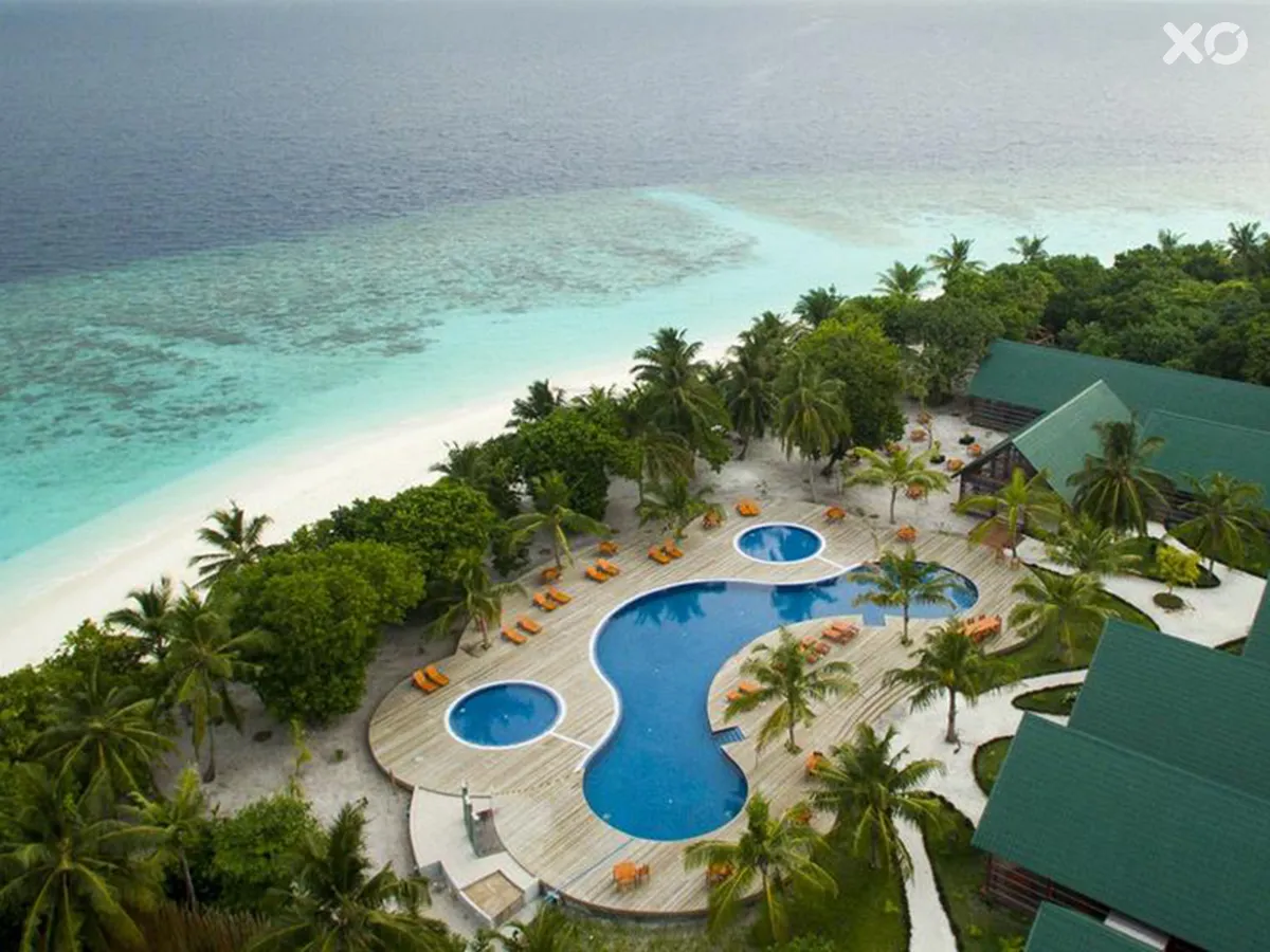 Furaveri Island Resort & Spa