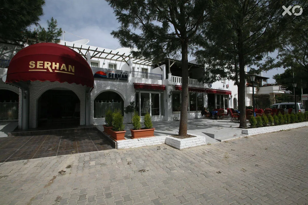 Serhan Hotel