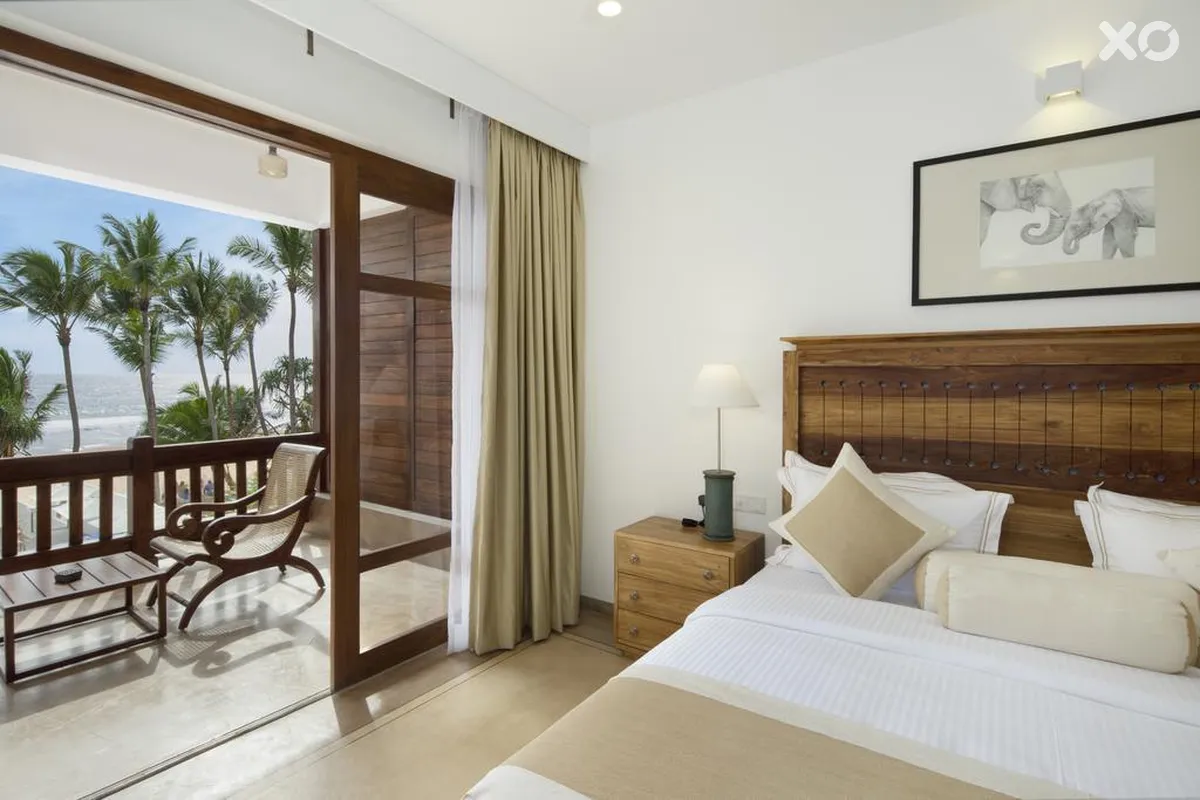Lucky Elephant Hotel
