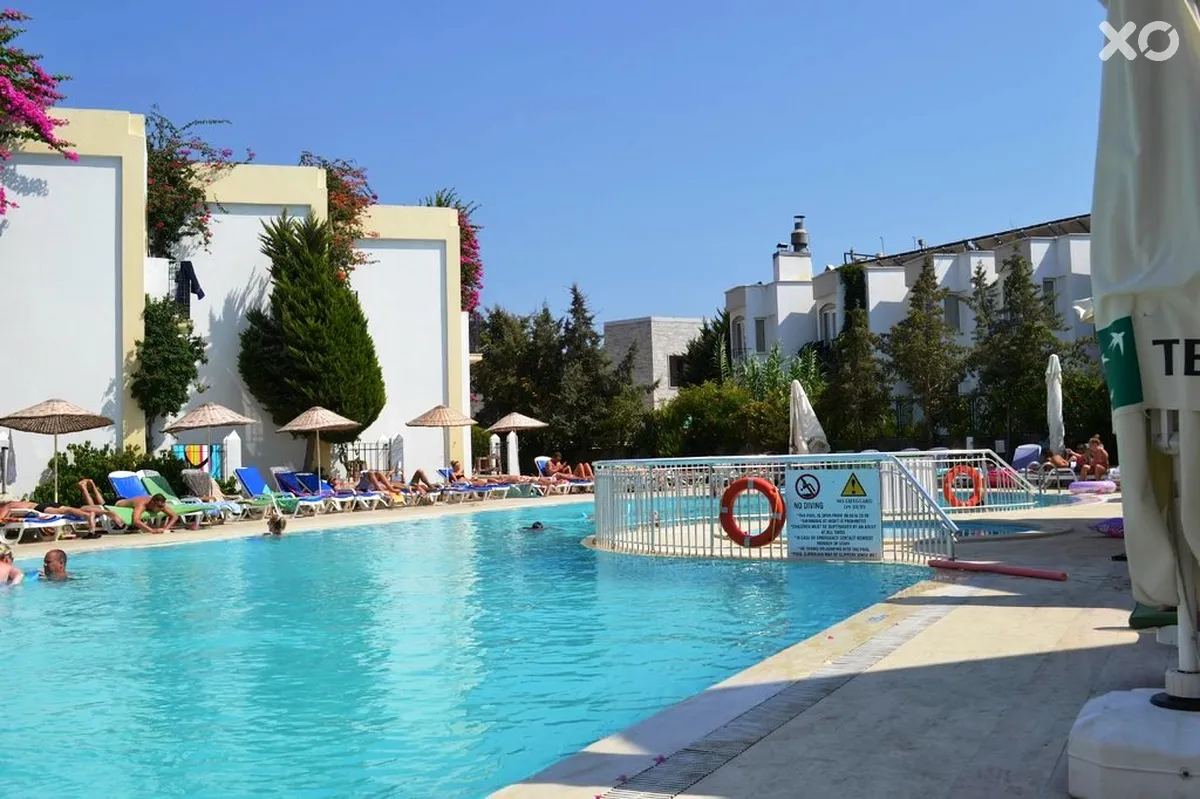 Serpina Hotel