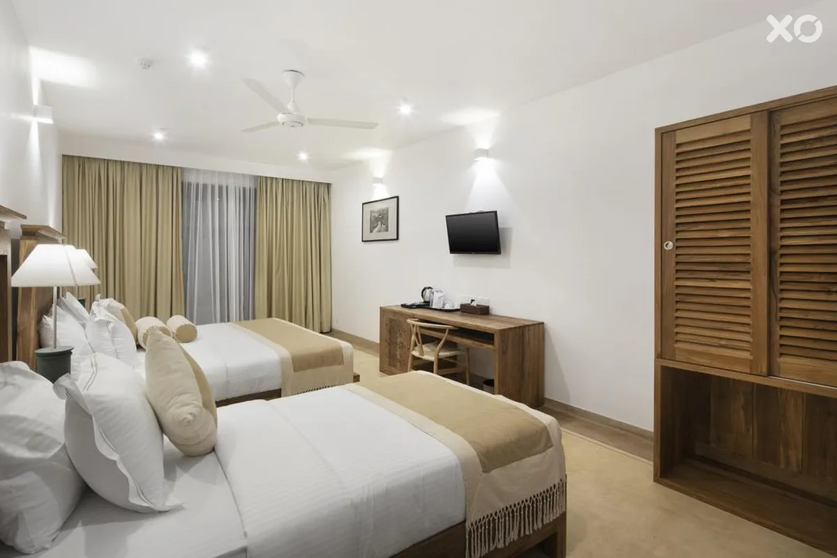 Lucky Elephant Hotel