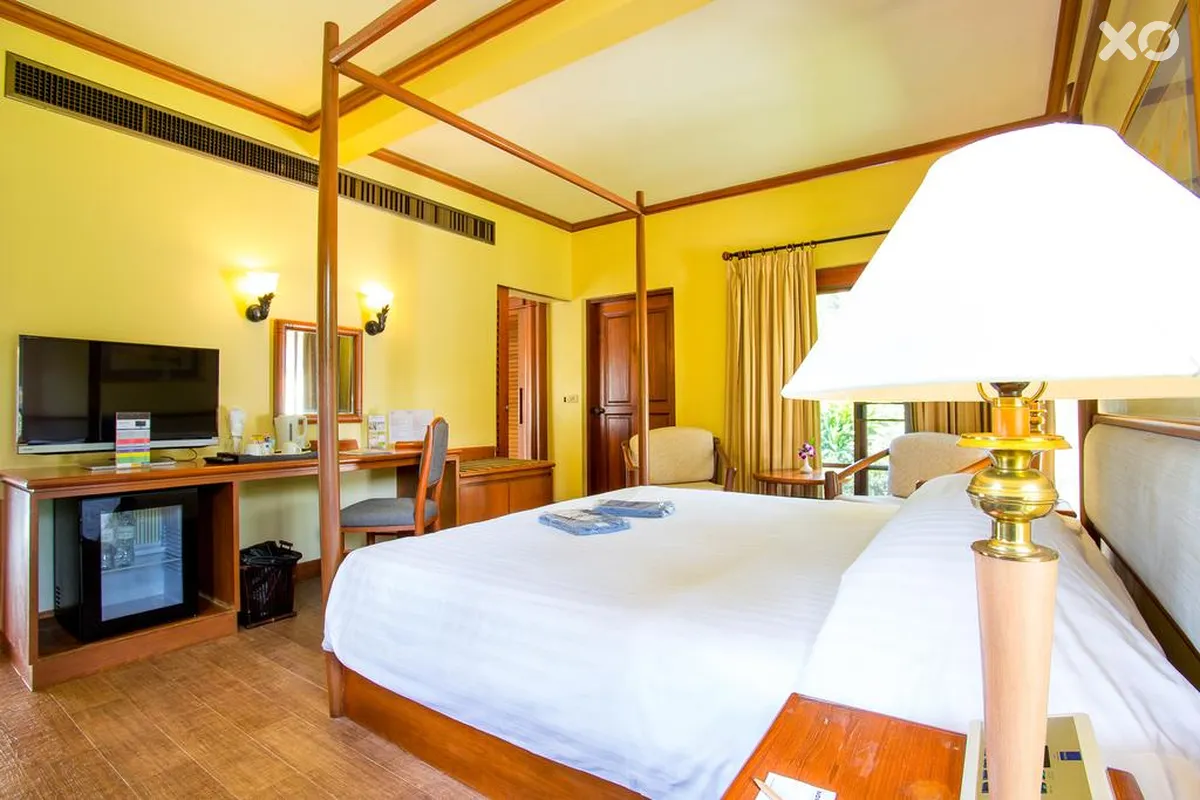 Novotel Rayong Rim Pae Resort Hotel