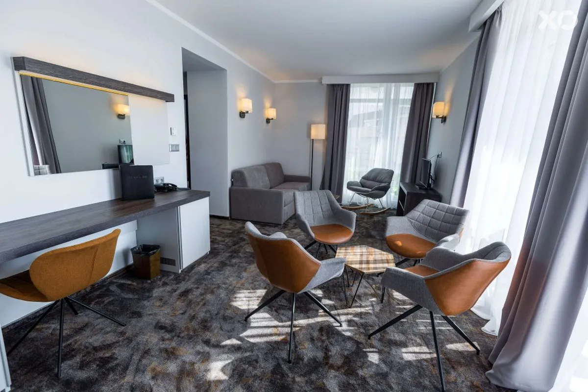 Best Western Plus Premium Inn