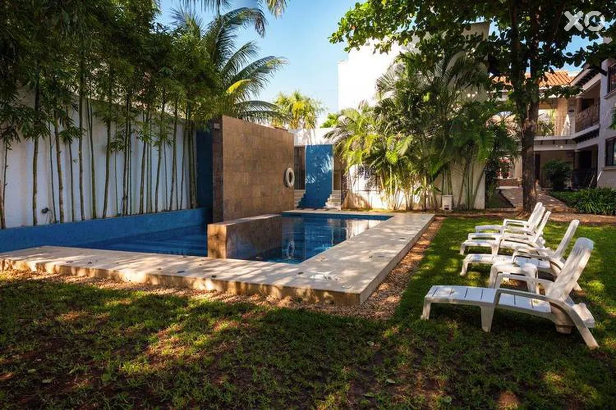 Nina Hotel & Beach Club