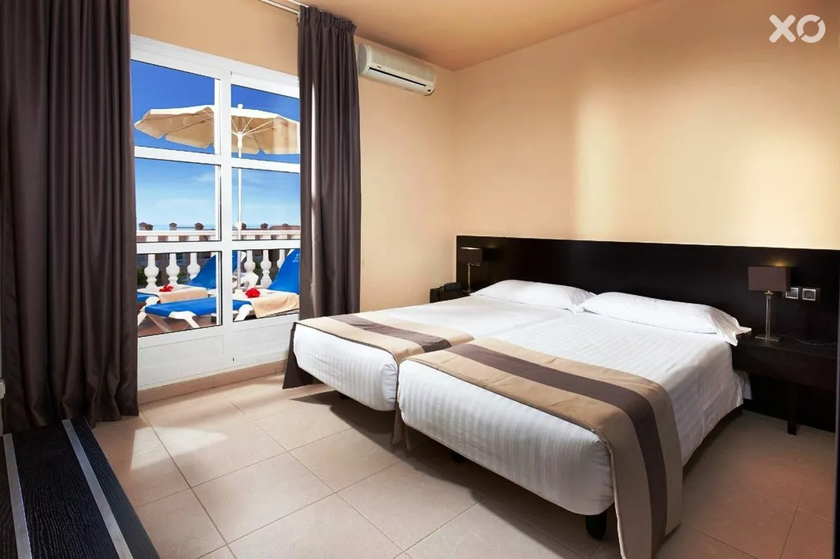 El Duque Aparthotel
