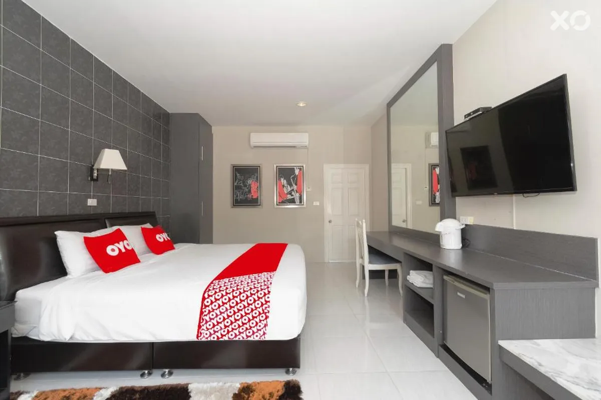 OYO 765 Pom Pom Residence