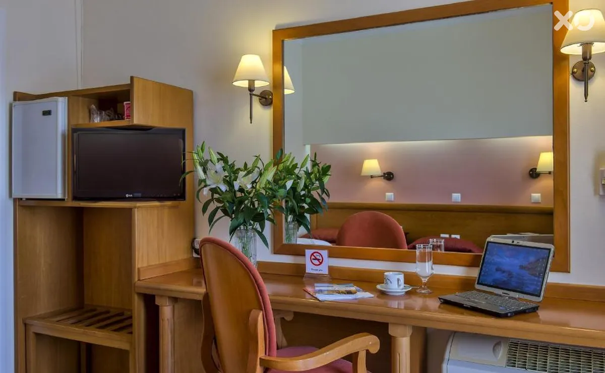 Nefeli Hotel