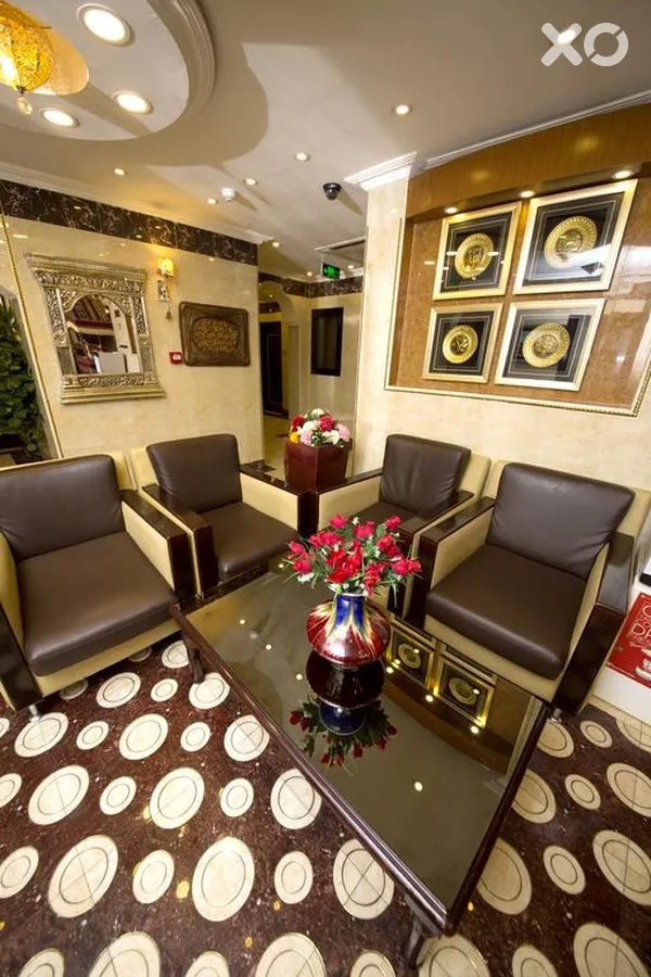 Grand Sina Hotel