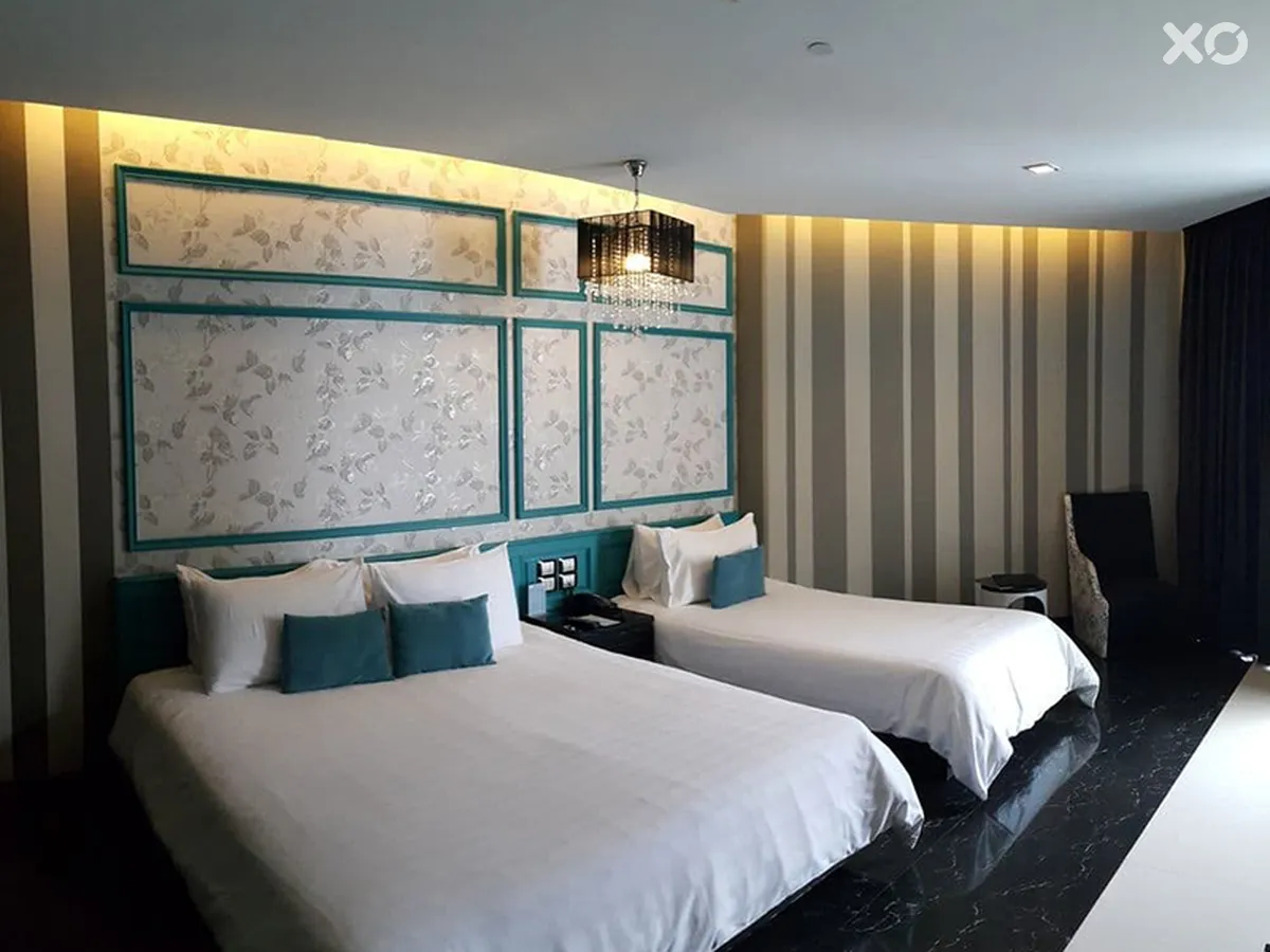 TSix5 Hotel