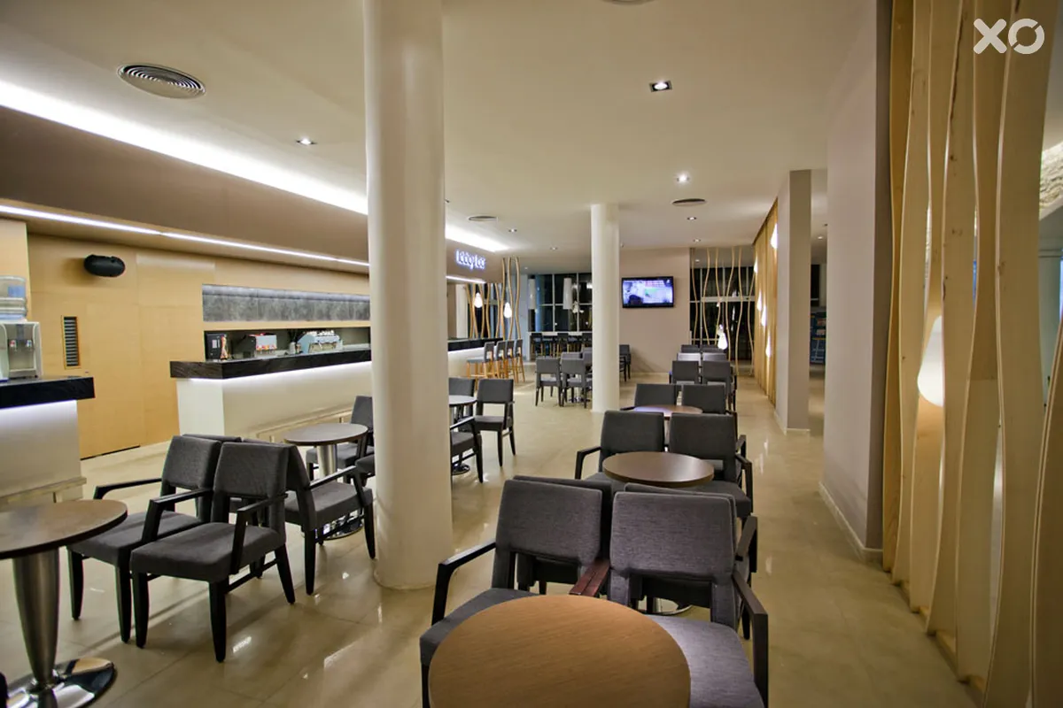 DIT Evrika Beach Club Hotel