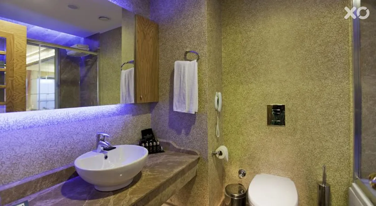 Granada Luxury Okurcalar