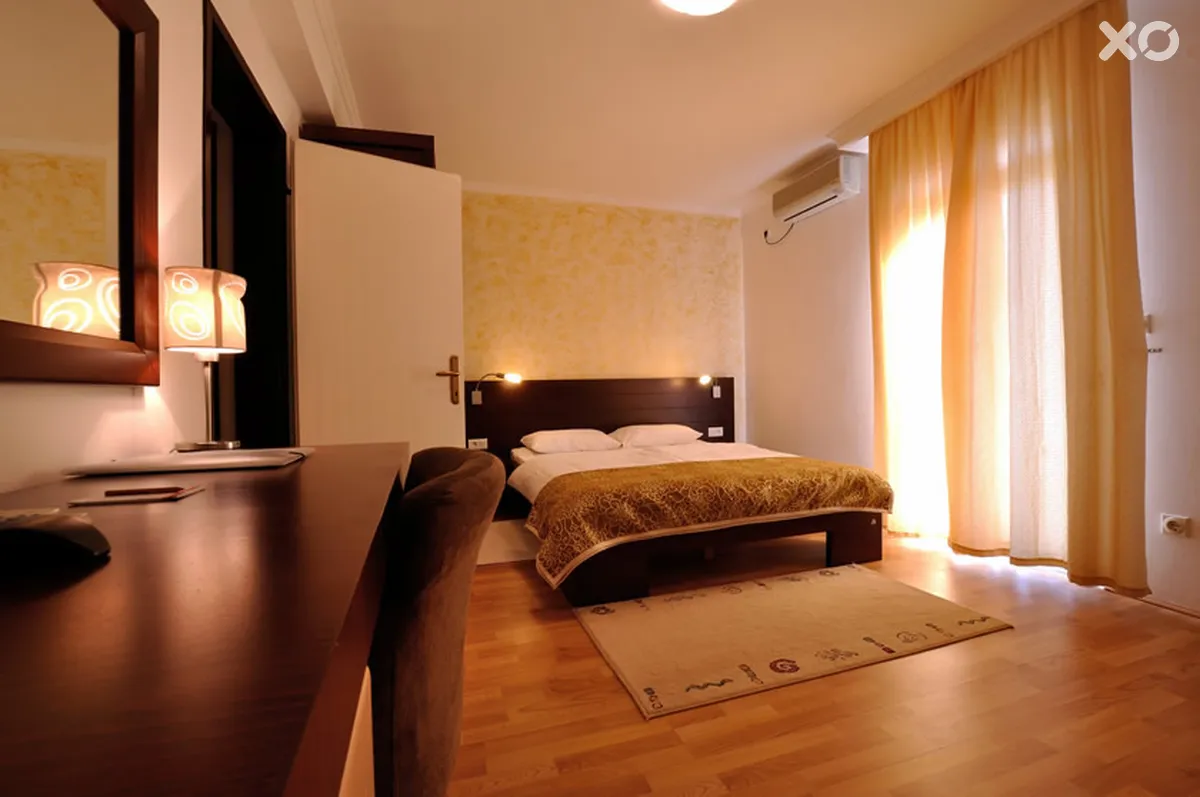 Djuric Hotel