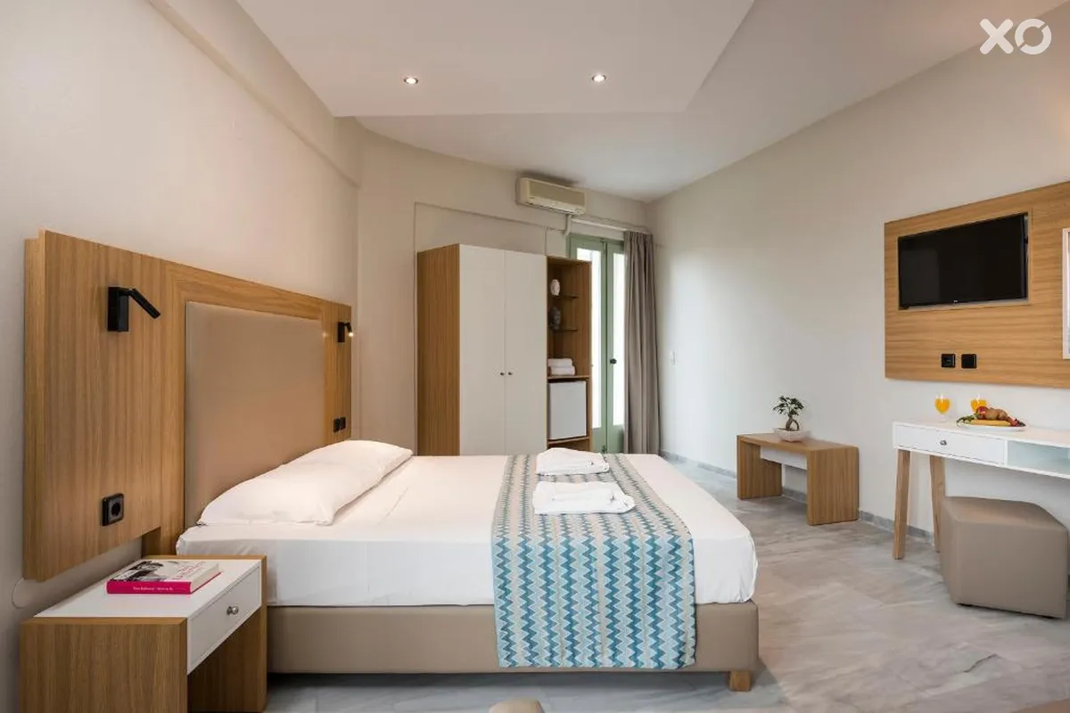 Summer Beach Hotel