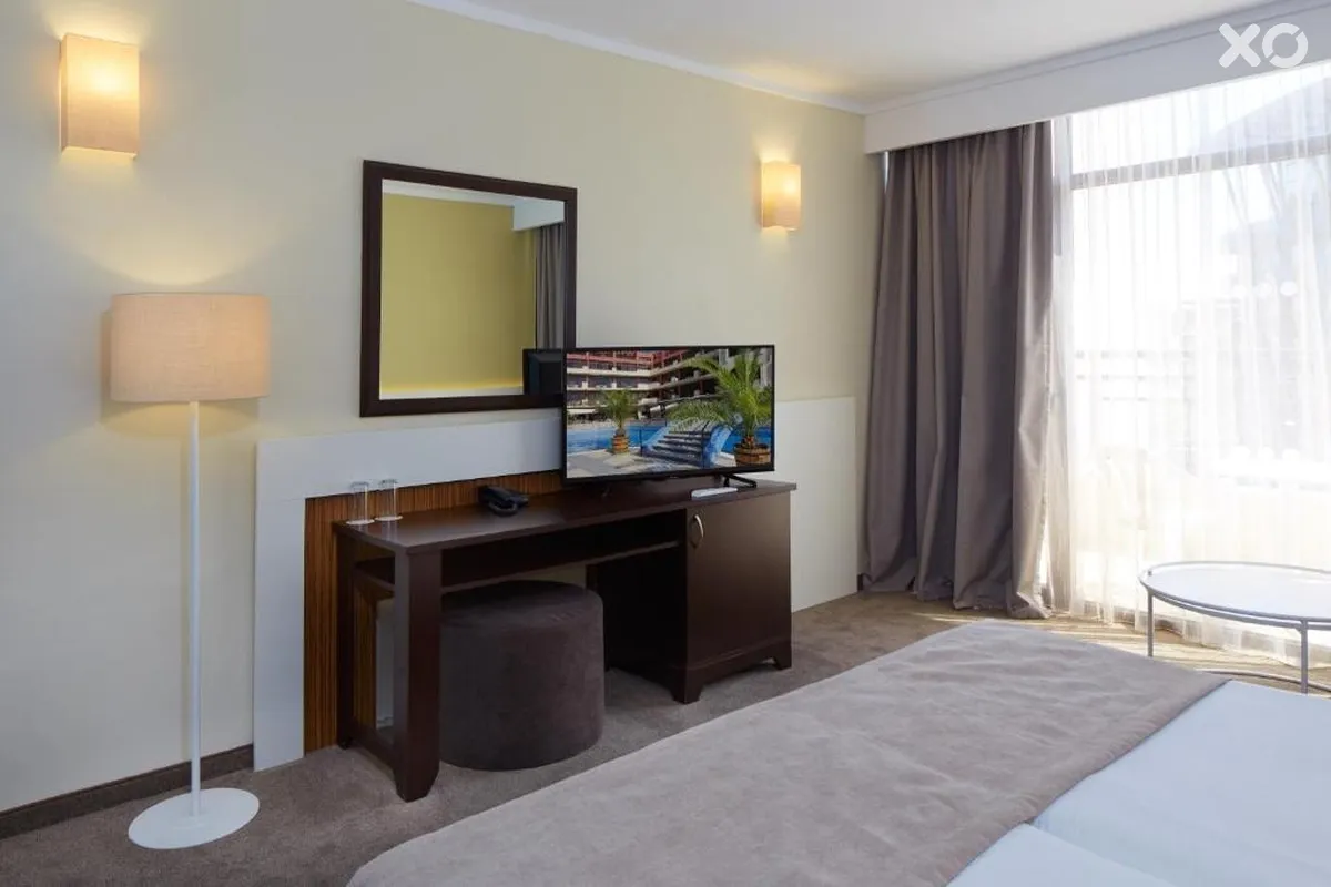 Nobel Hotel