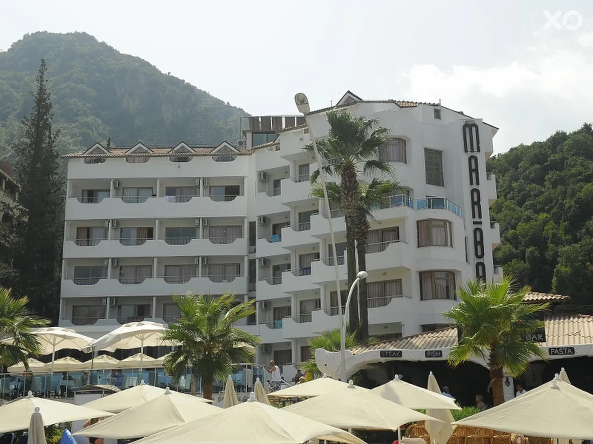 Mar-bas Hotel (Marbas)