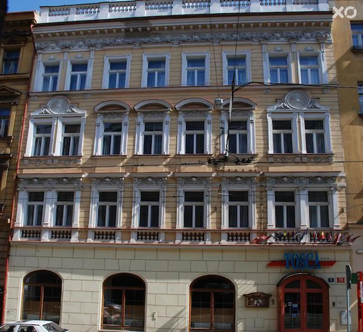 Tosca EA Hotel