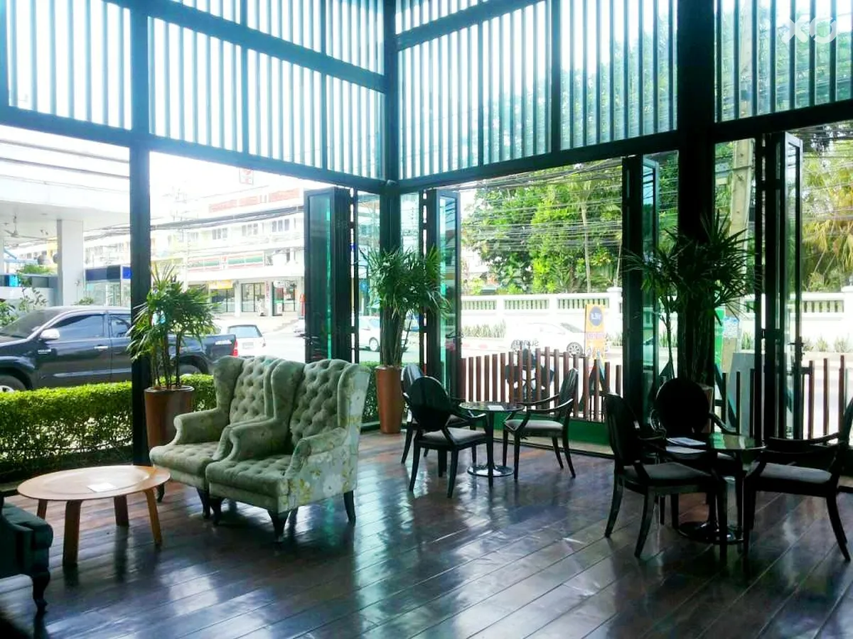 Lantana Pattaya Hotel & Resort