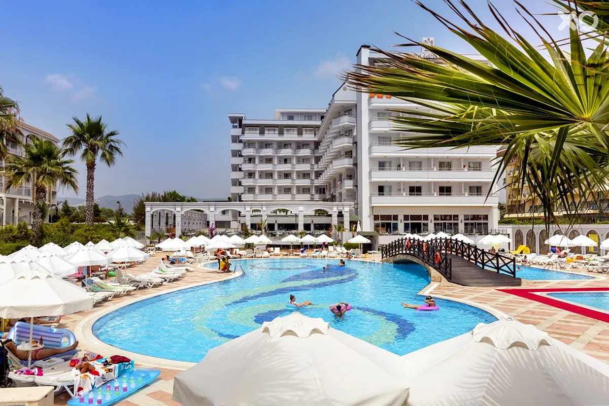 Holiday Garden Resort