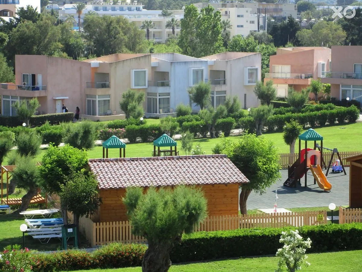 Eden Roc Resort Hotel