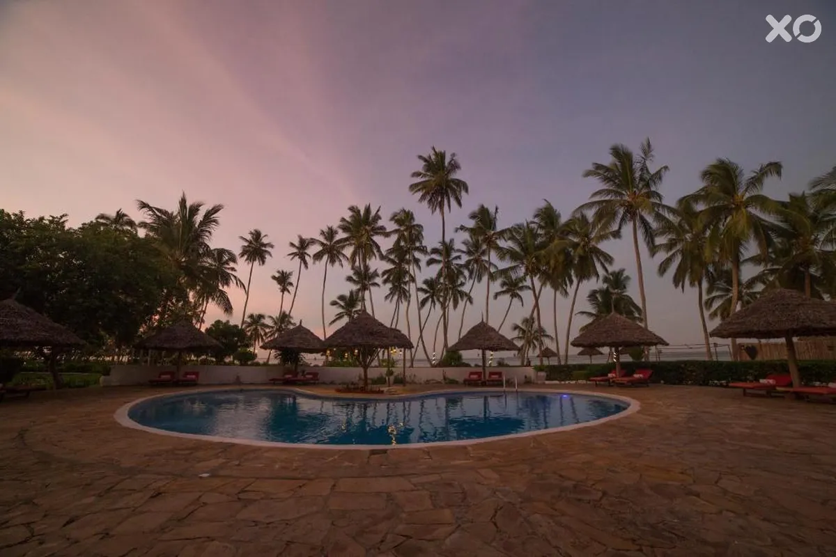Antonio Beach Tree House Hotel & Spa