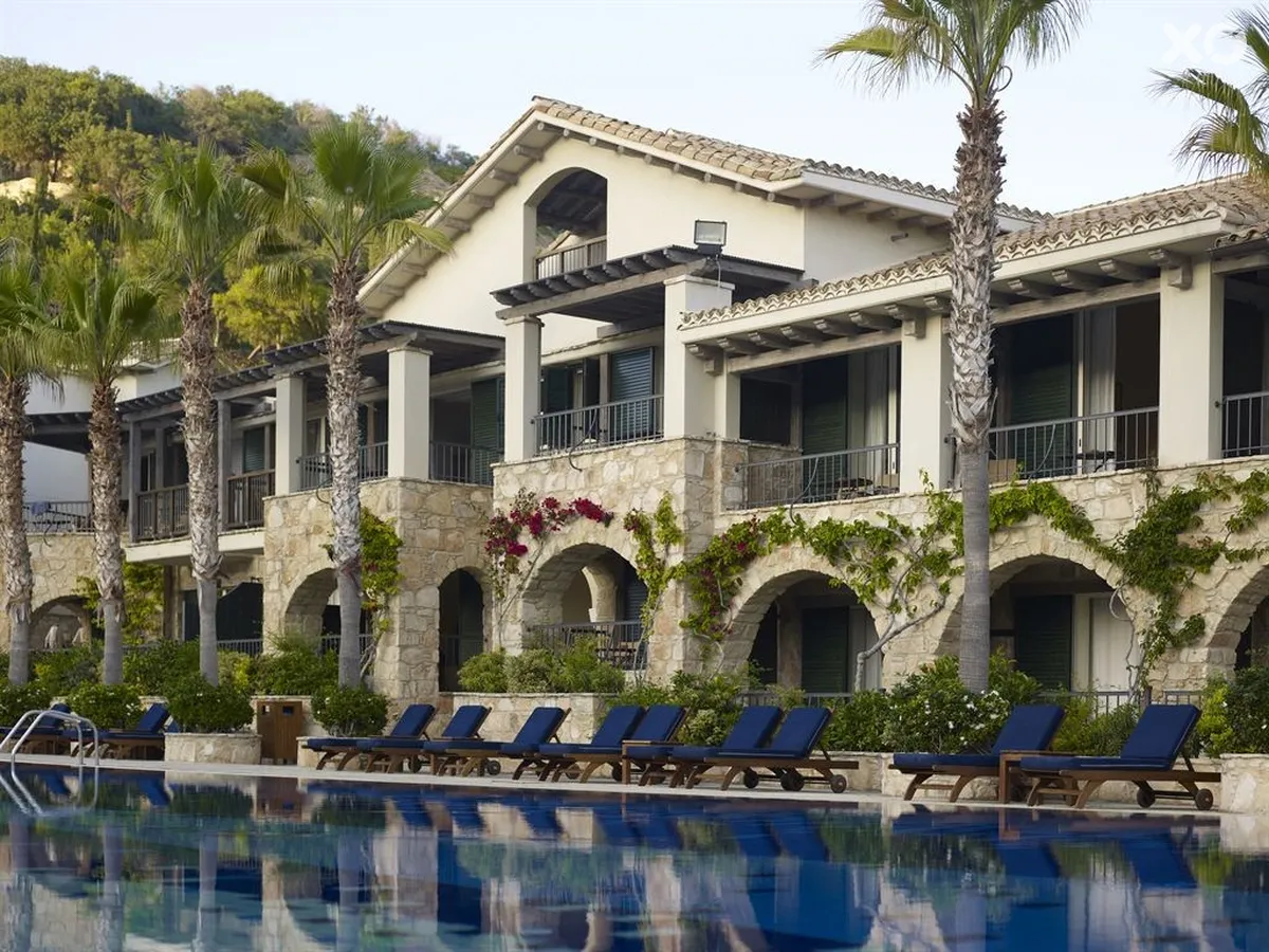 Columbia Beach Resort Pissouri