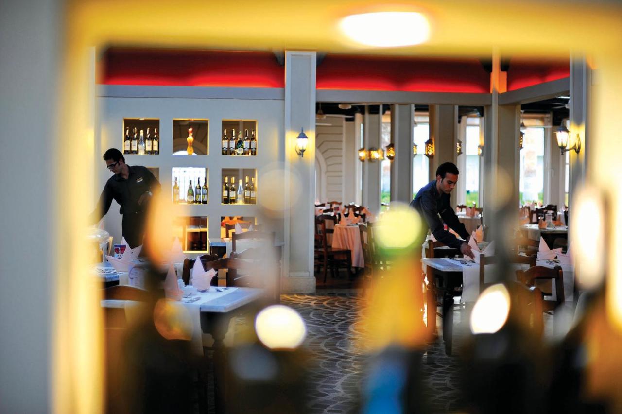 Reef Oasis Beach Resort