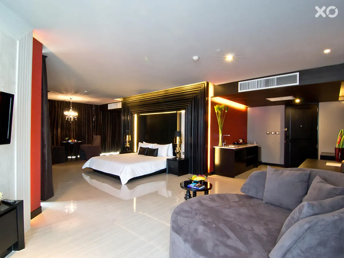 TSix5 Hotel