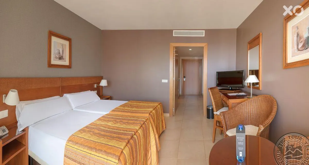 RH Ifach Family Hotel