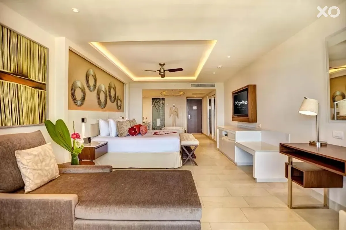 Hideaway на Royalton Riviera Cancun