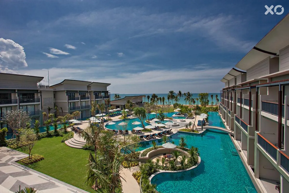 Le Meridien Khao Lak Resort & Spa