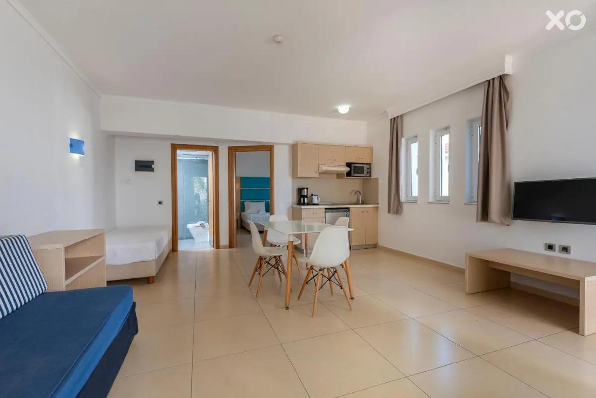 Aegean Blu Hotel & Apartments
