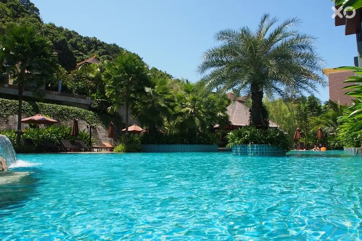 Hula Hula Resort