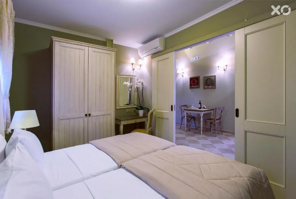 Ionia Suites