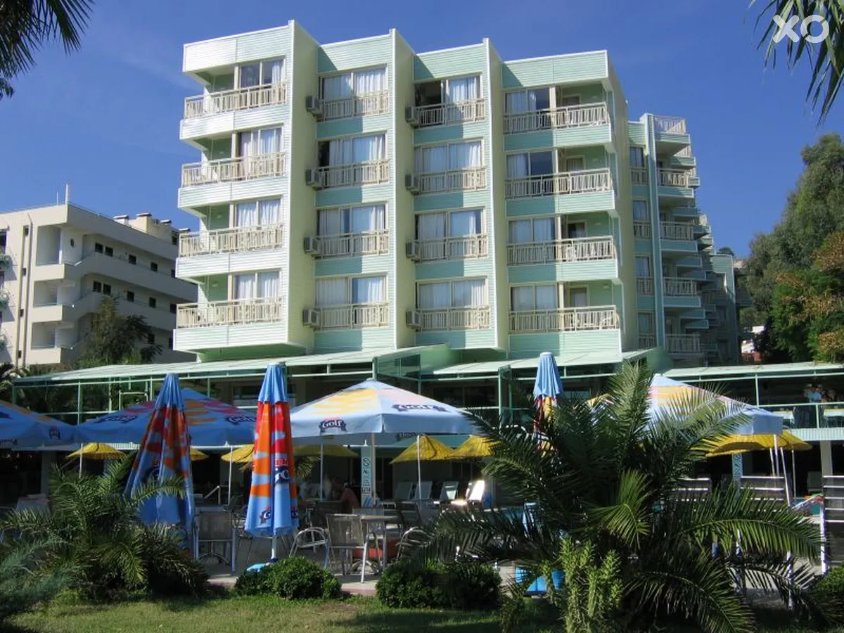 Flamingo Hotel