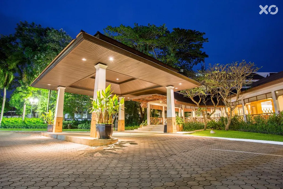 Novotel Rayong Rim Pae Resort Hotel
