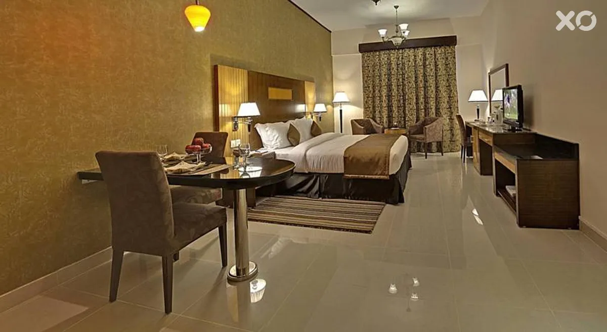 City Tower Hotel