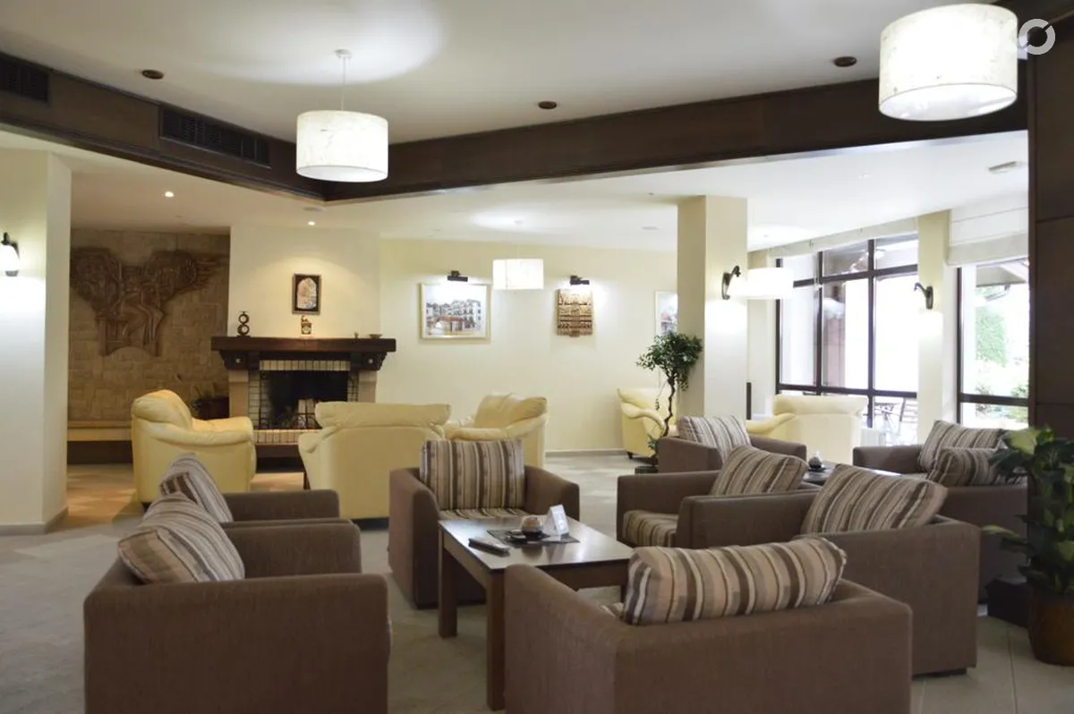 Winslow Infinity Aparthotel