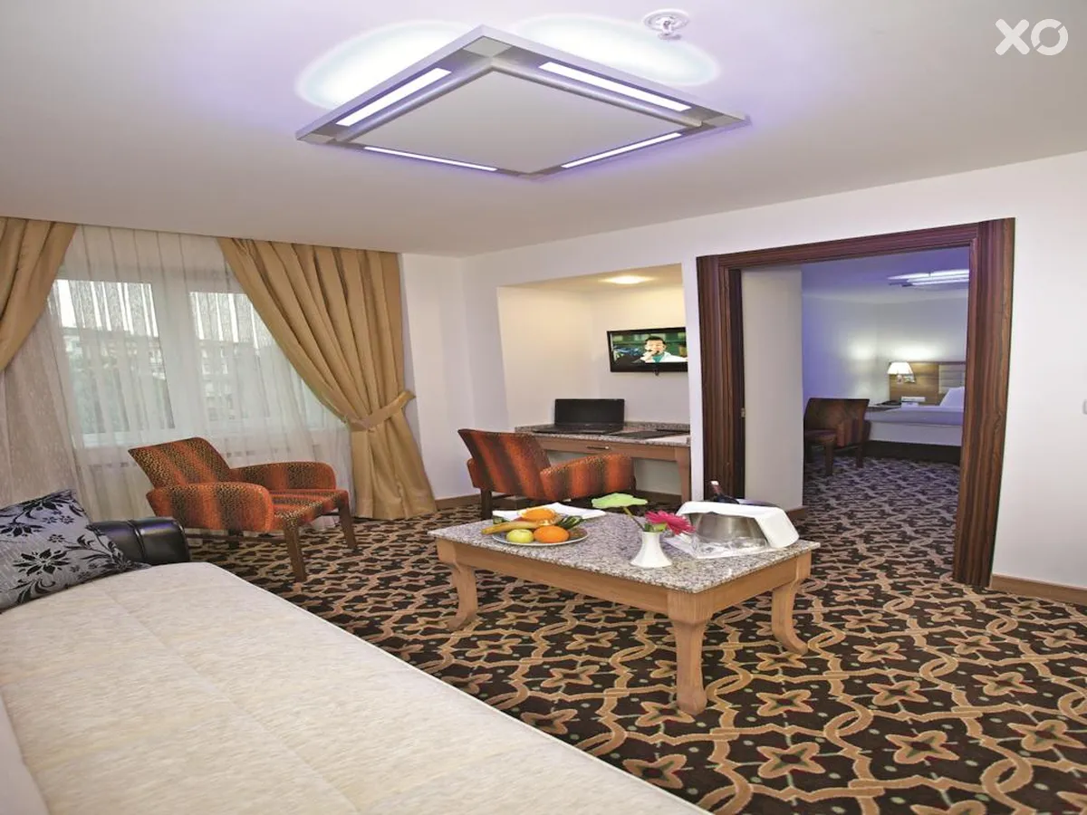 The City Hotel