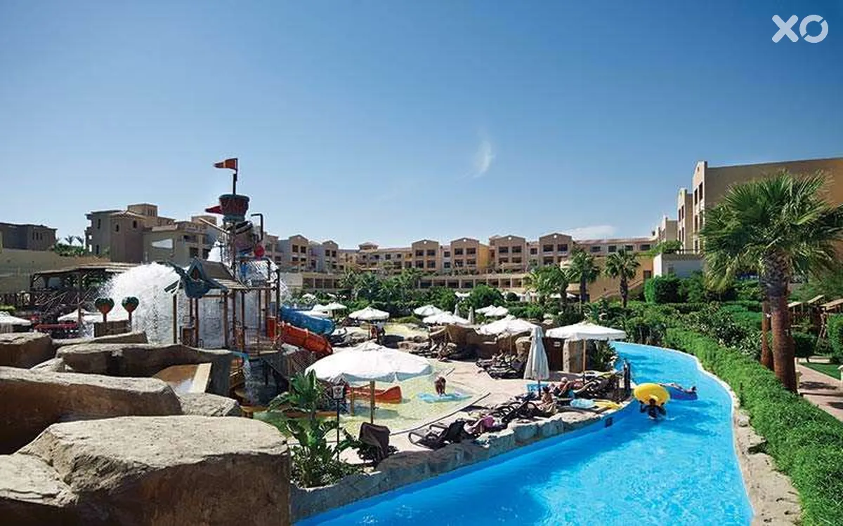 Coral Sea Aqua Club